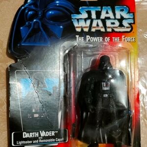 Star Wars The Power of the Force Darth Vader Lightsaber & Removable Cape POTF